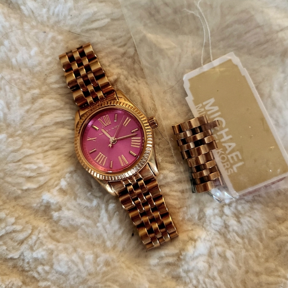 Michael Kors Lexington mini watch